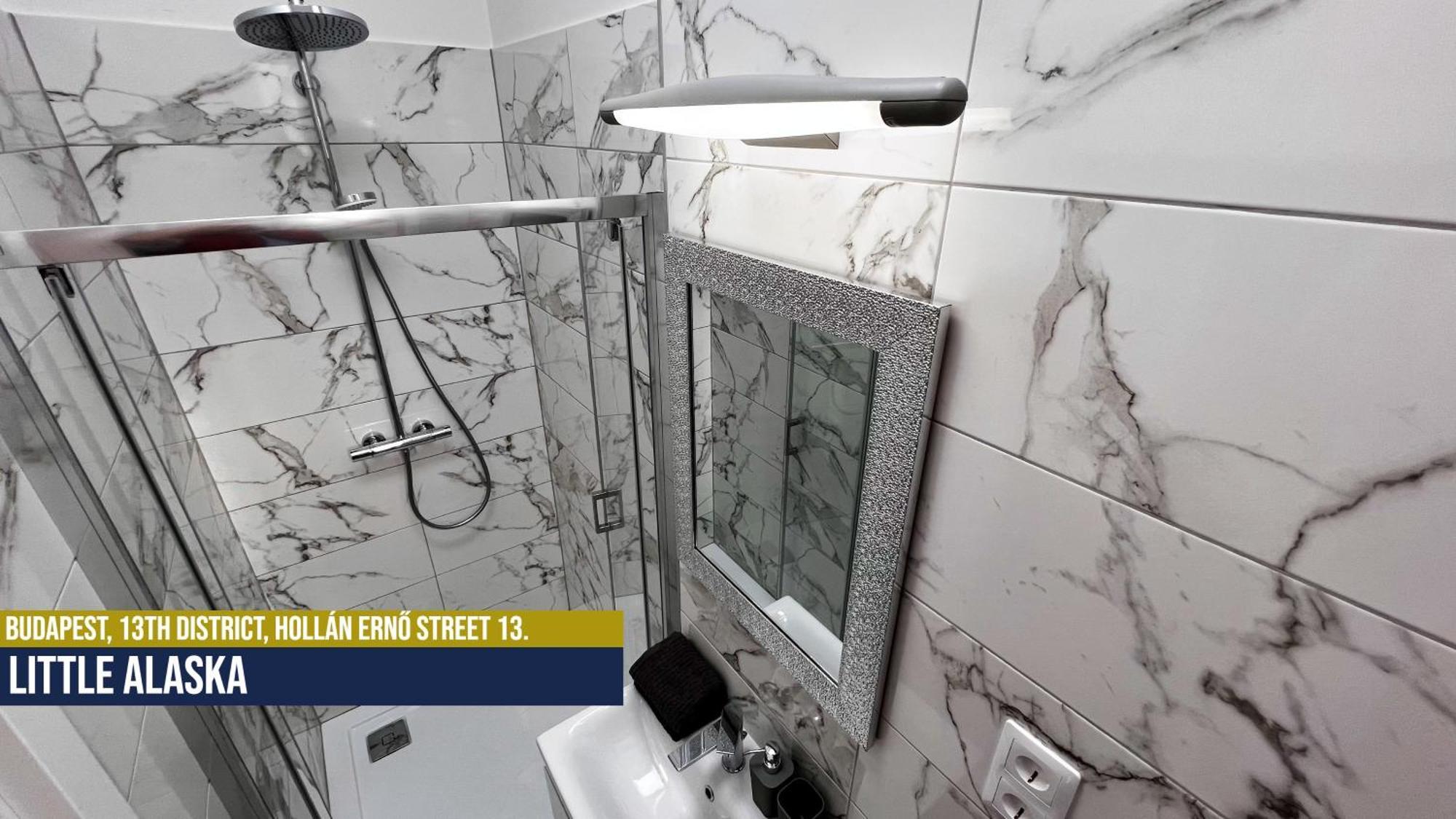 Little Americas Alaska Apartment Budapest Extérieur photo